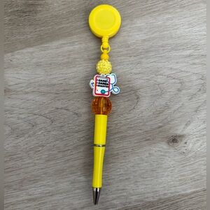 Nurse Yellow Clip-On Beaded Pen Retractable Black Ink Charting Pen Gift